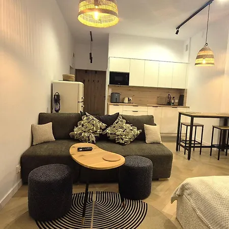 Apartamento Przy Skwerze No 4 *